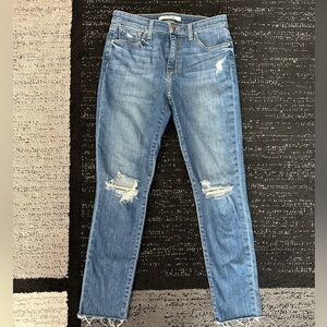 Joe’s high rise ankle jeans size 29